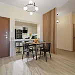 Georginas Home In City Center